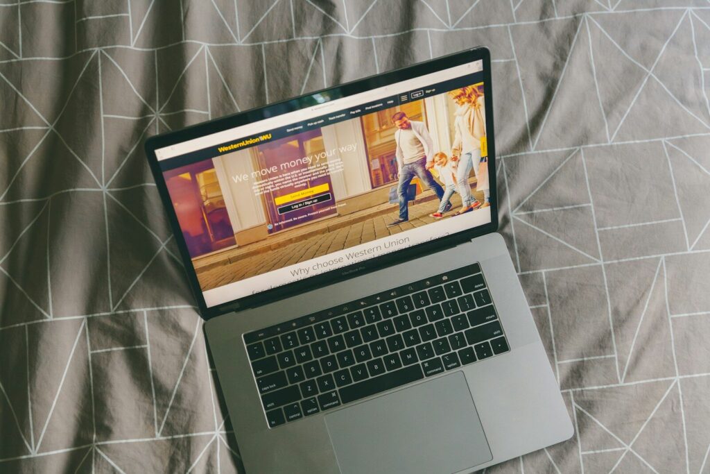 Website-Flipping als Geschäftsmodell 2026: 15 bewährte Strategien für Unternehmer im DACH-Raum Website Flipping 2026: 15 praxiserprobte Tipps für Unternehmer im DACH-Raum, die digitale Assets kaufen, optimieren und gewinnbringend verkaufen wollen. Von der Nischenwahl bis zur Transaktion.