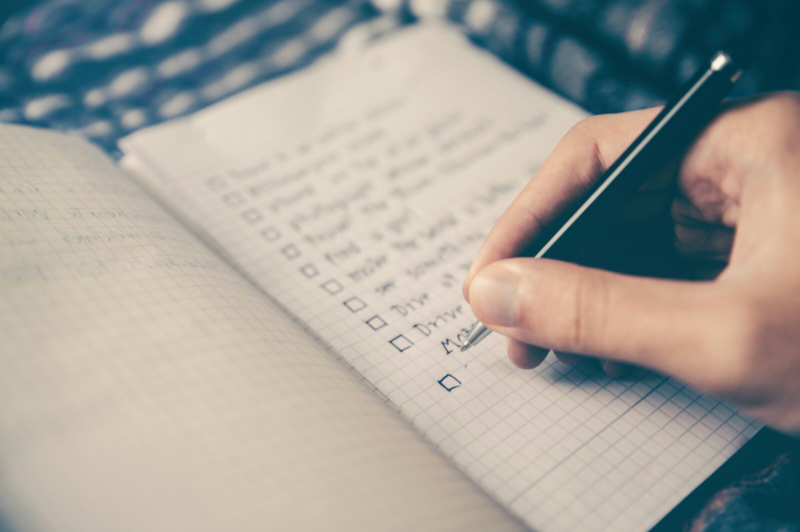 Geschäftsplan Unternehmensverkauf 2026: Warum ein professioneller Businessplan und eine klare Exit-Strategie für Unternehmer im DACH-Raum entscheidend sind – und was er konkret enthalten muss.